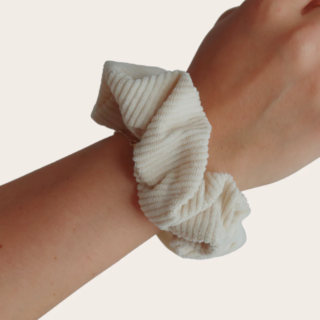 Beige Scrunchie - Image 7