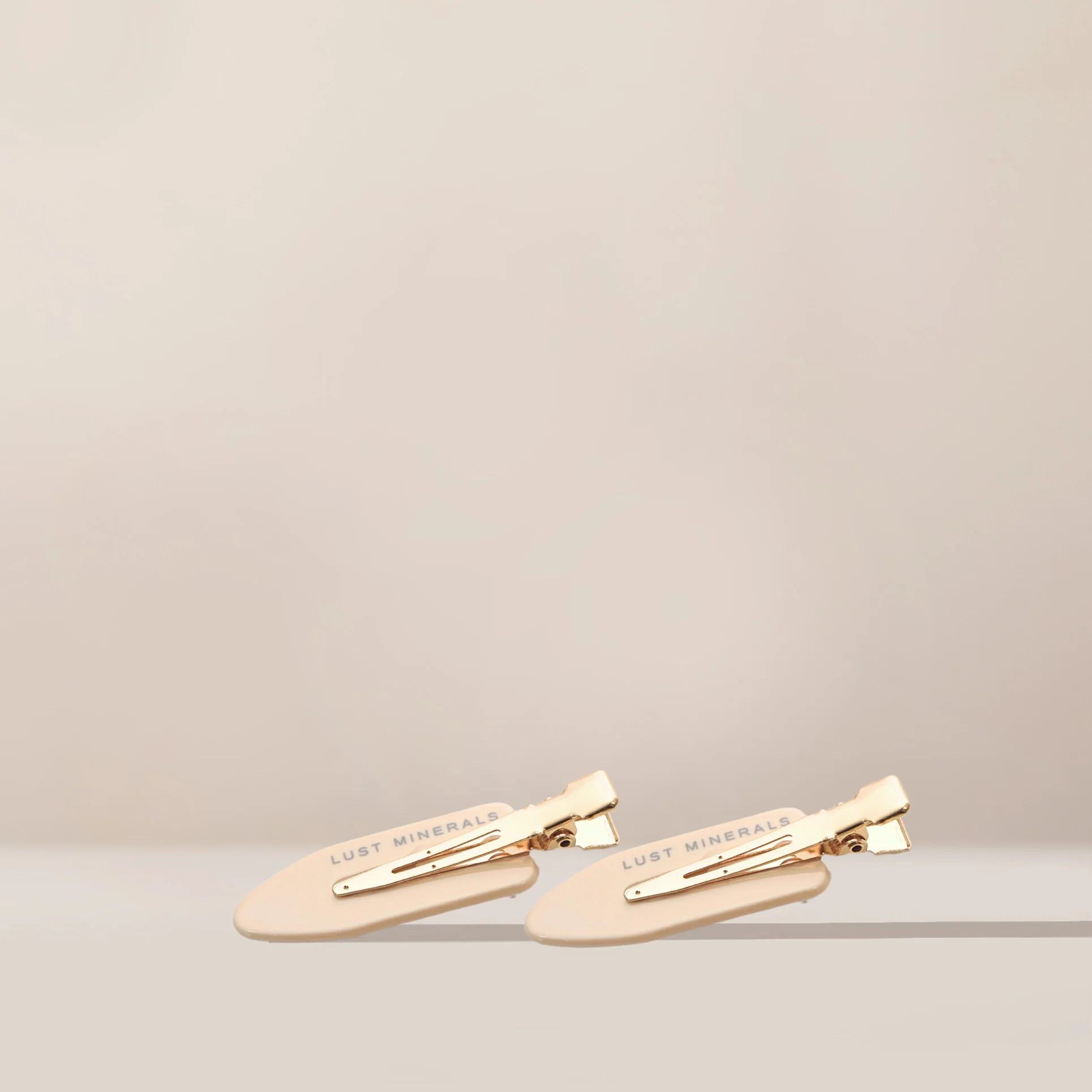 Crease Free Clips